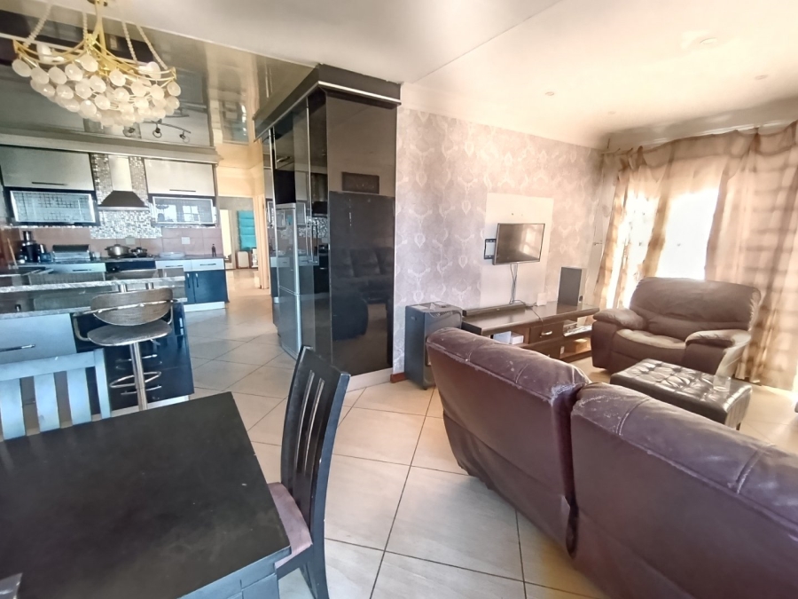 3 Bedroom Property for Sale in Vista Park Free State